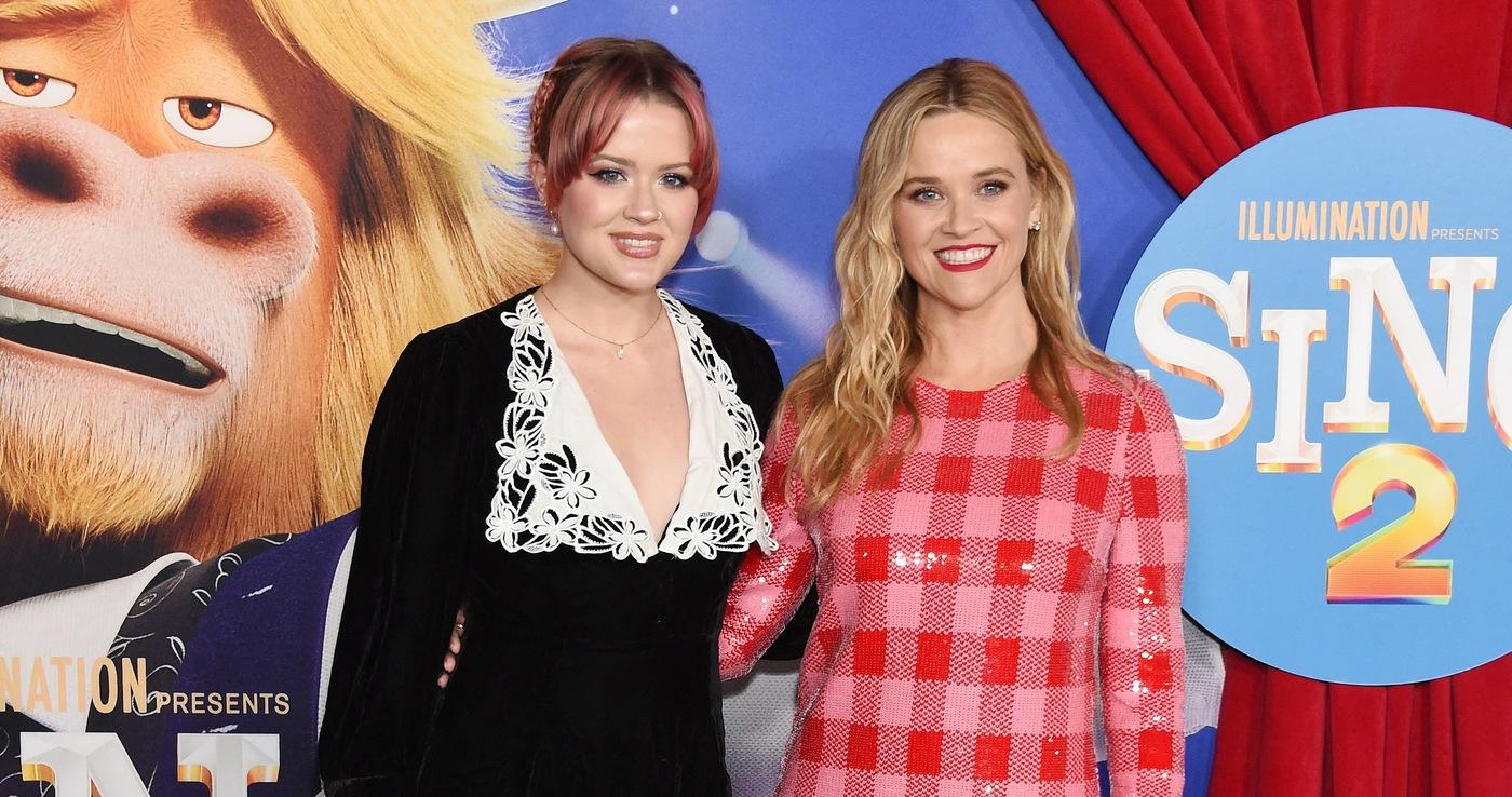 Reese Witherspoon looks overjoyed in first red carpet appearance