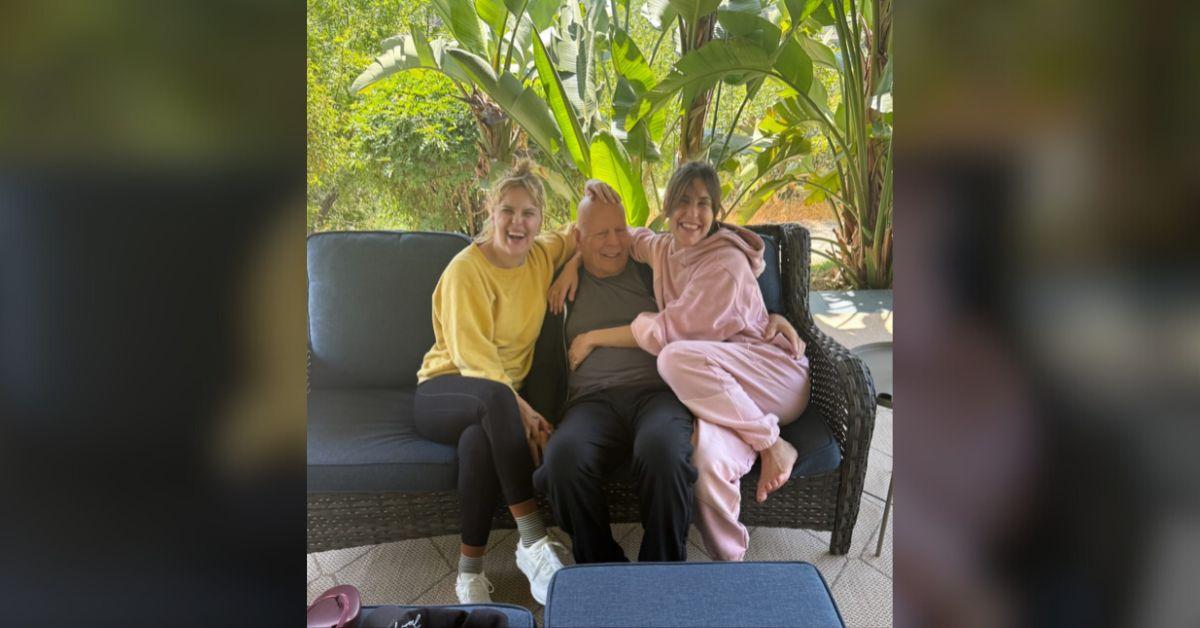 Image of Bruce Willis spent the afternoon with his daughters.