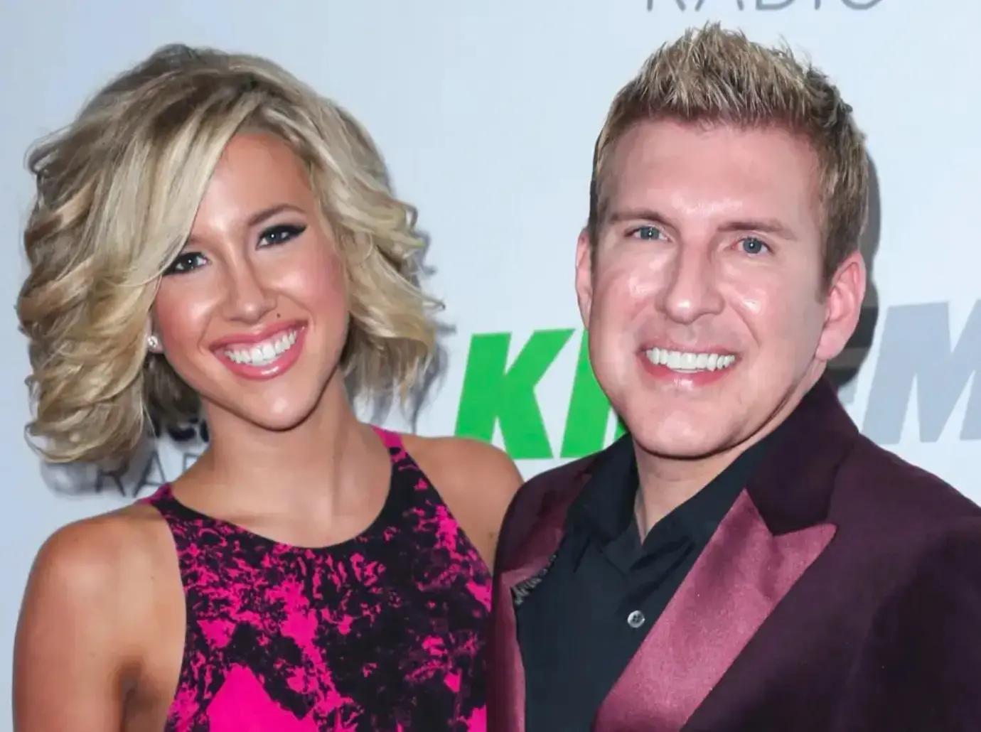 savannah chrisley flying dad todd prison fiance nic kerdiles death