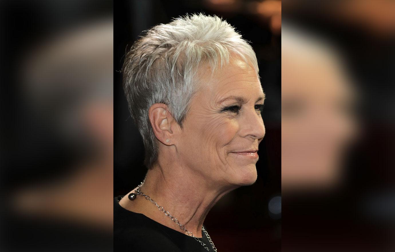 Jamie lee curtis german premiere halloween cried on set 1