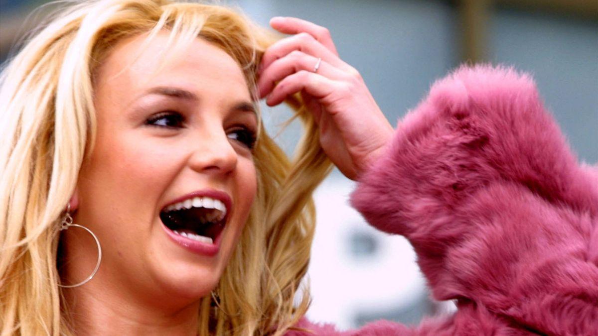 britney spears biggest scandals arrests mental health crises
