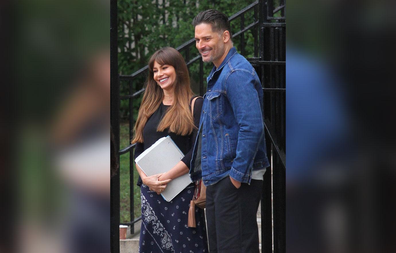 Sofia Vergara Unhappily Poses In 'Sexy' Pajamas From Husband Joe Manganiello