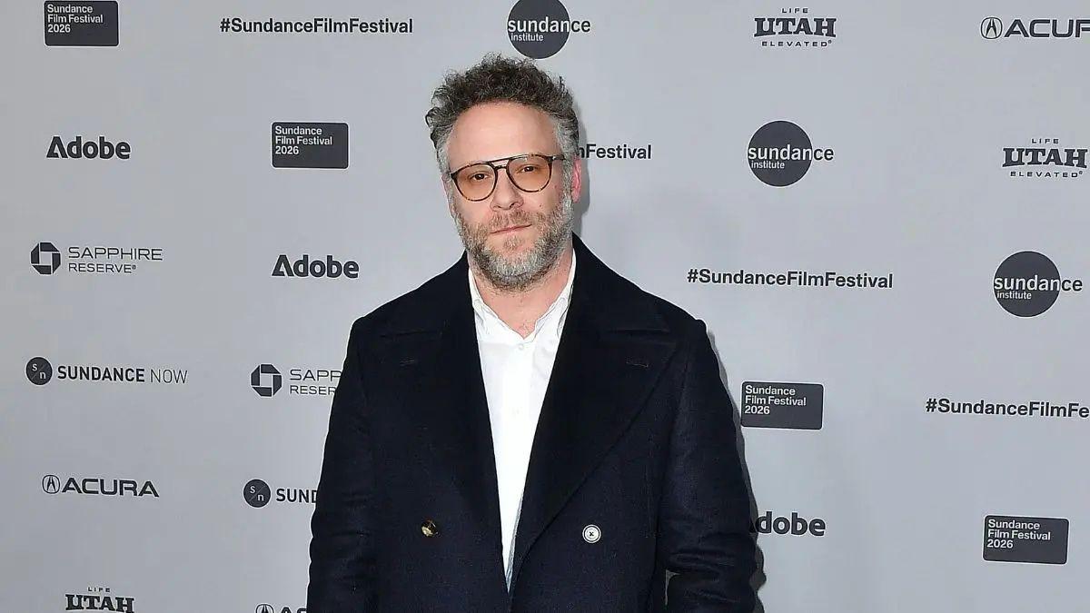 Photo of 'We were lucky to live in a world where she so generously shared her talents with us,' Seth Rogen gushed of his late costar.