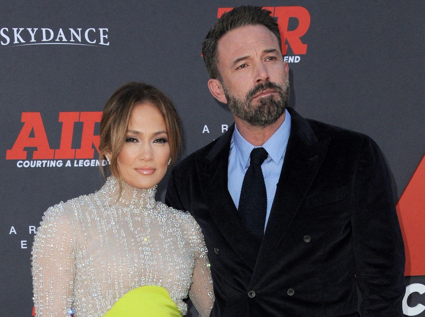 ben affleck jennifer lopez seen together first time since marriage trouble rumors