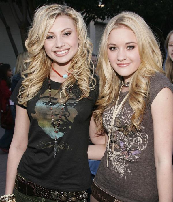 Ok_070813_aly and aj