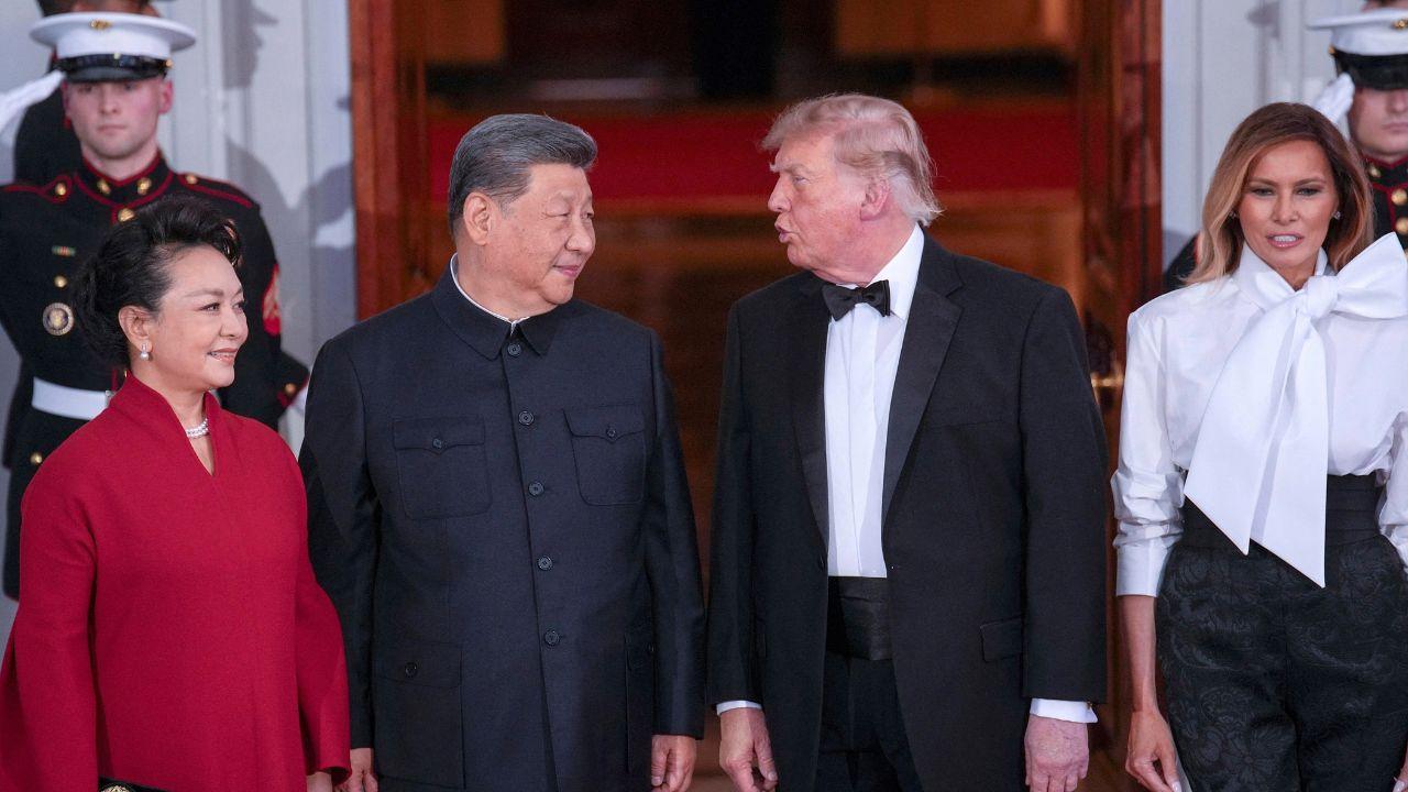 image of Chinese Leader Xi Jinping, the First Lady of China Peng Liyuan, President Donald Trump, and First Lady Melania Trump
