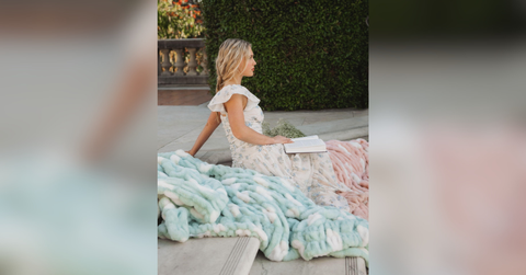 why minky couture blankets suddenly seem to be everywhere