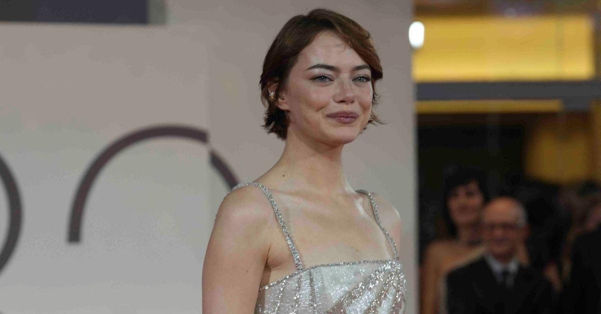 Photo of Emma Stone cried in her trailer before making the major hair transformation.