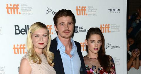 Kristen stewart on the road sept7 1 m.jpg