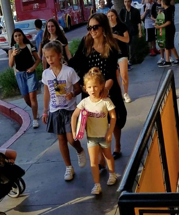 jessica alba honor haven daughters