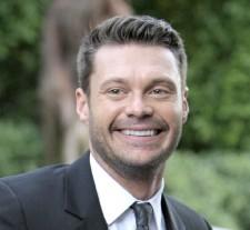 2010__01__ryanseacrest1 225×207.jpg