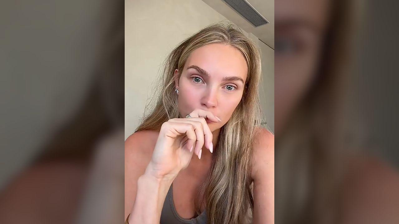 image of Romee Strijd said she felt unsupported.