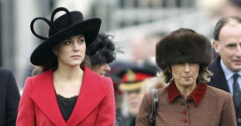 kate middleton did not resist carole middleton pressure date prince william