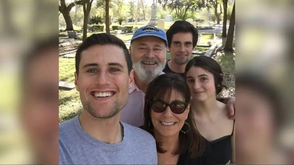 Photo of Sources believe Nick Reiner's new schizophrenia medication cause him to suffer 'a complete break from reality.'