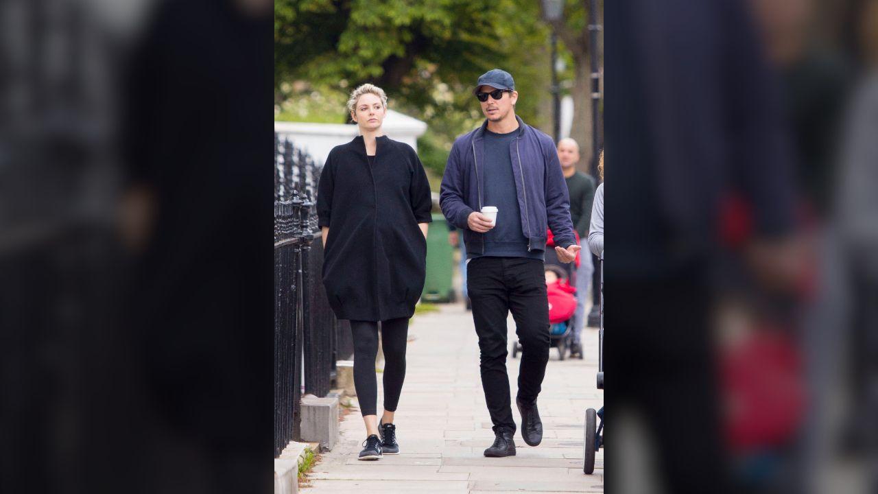Photo of Josh Hartnett and his wife Tamsin Egerton live in England.