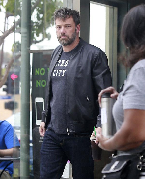 Ben Affleck & Jennifer Garner Divorce Alone Los Angeles