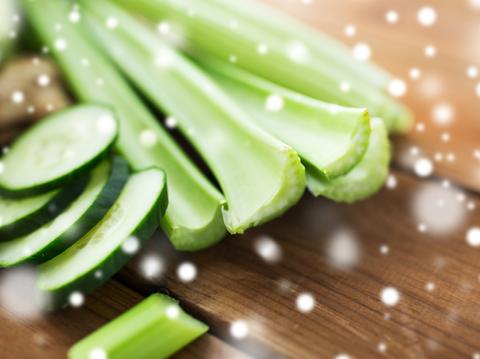 halle berry fitness celery cucumber