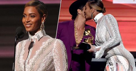 beyonce wardrobe malfunction