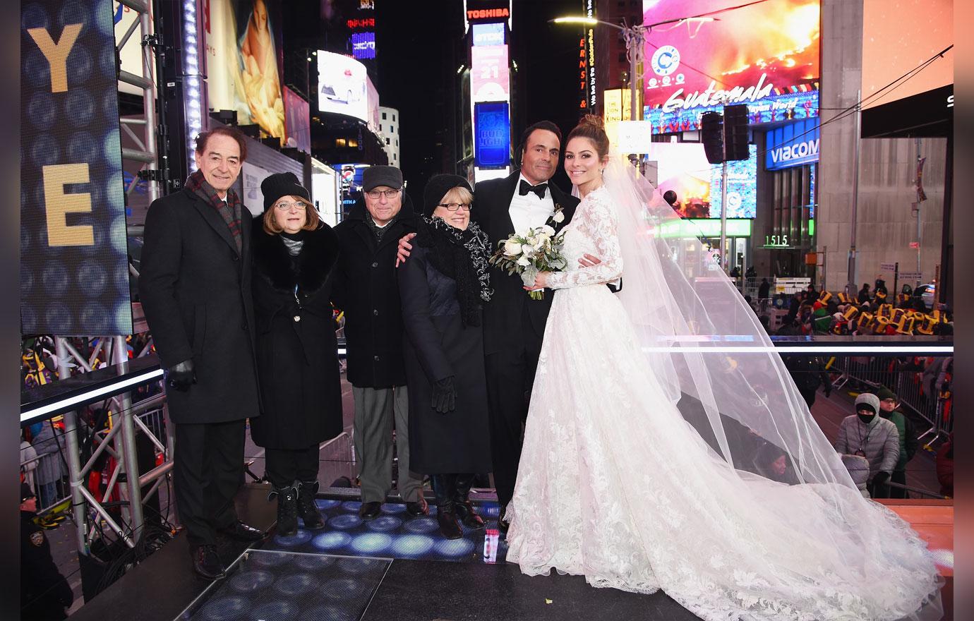 Maria menounos married nye times square 1