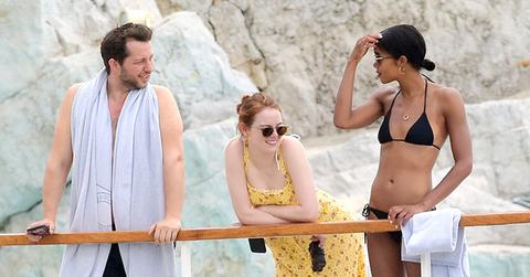 Justin theroux laura harrier emma stone sienna miller vacation south of france pics