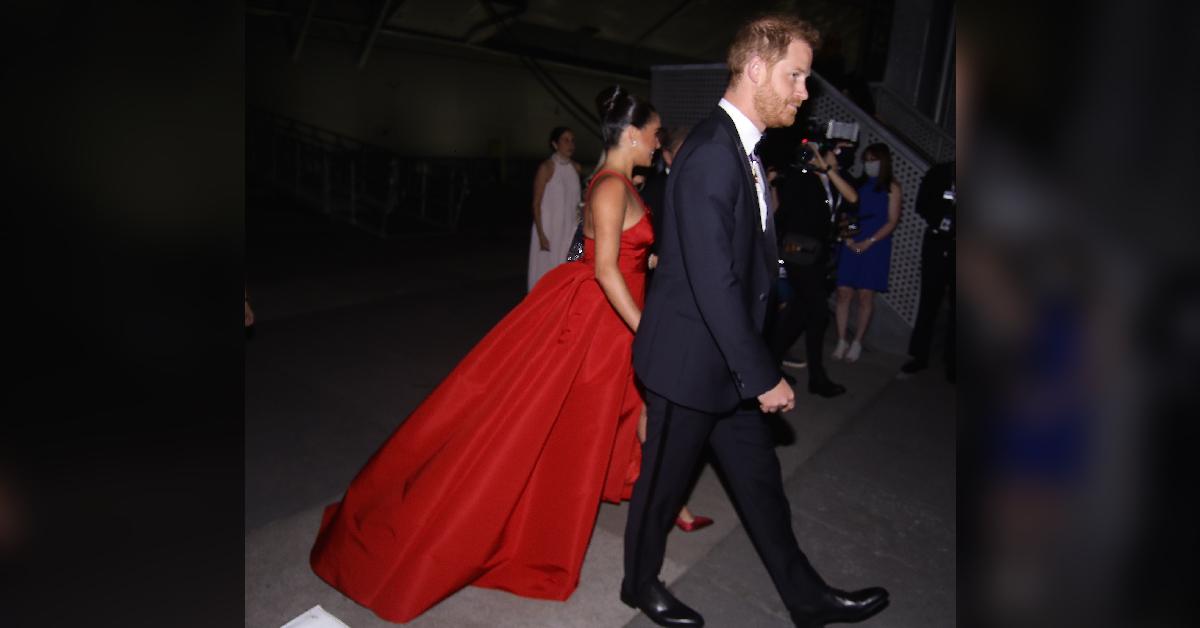 prince harry meghan markle walk red carpet salute to freedom gala in nyc photos