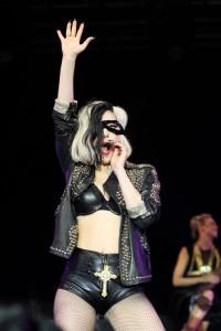 2011__05__Lady_Gaga_May31newsnea 200&#215;300.jpg