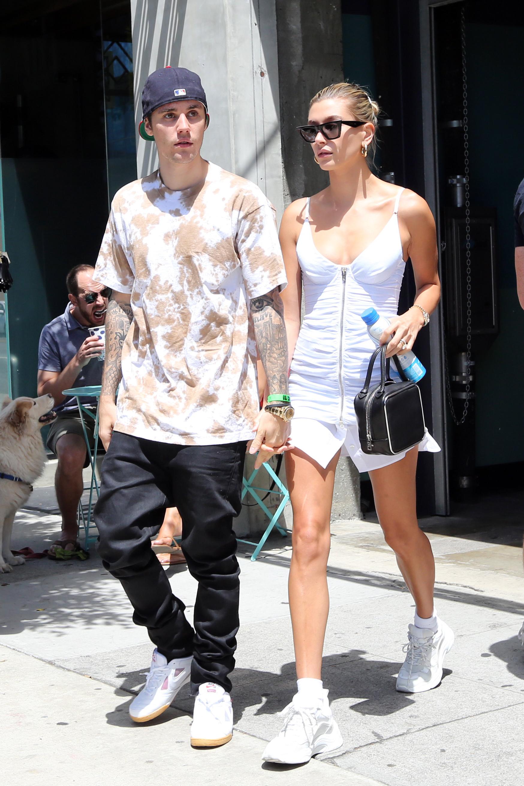 Hailey Baldwin & Justin Bieber