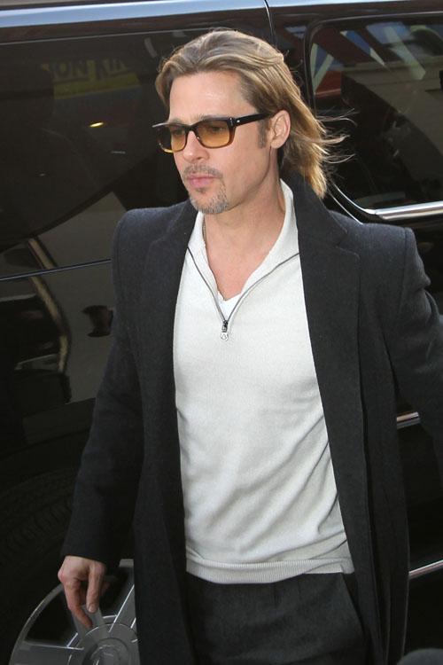 Brad pitt feb1 760_ _1.jpg