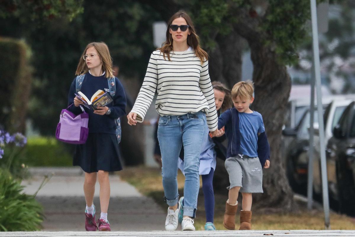 Jennifer Garner out and about in Brentwood with her children