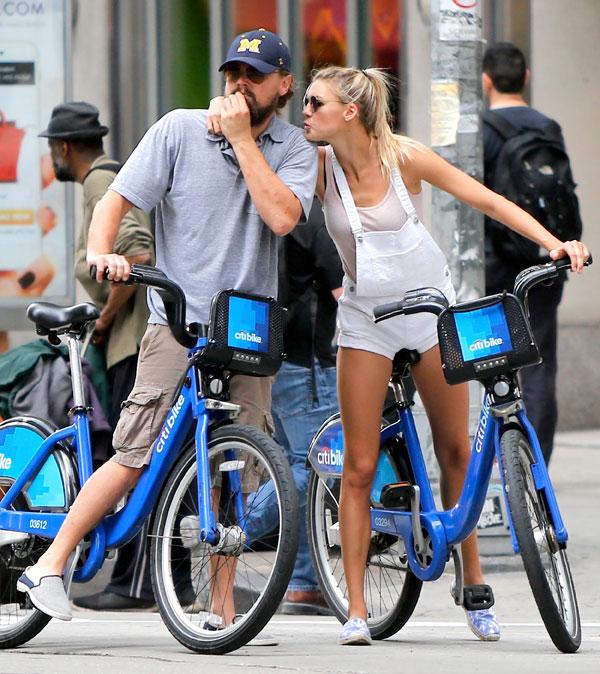 Leonardo dicaprio kelly rohrbach kissing 02