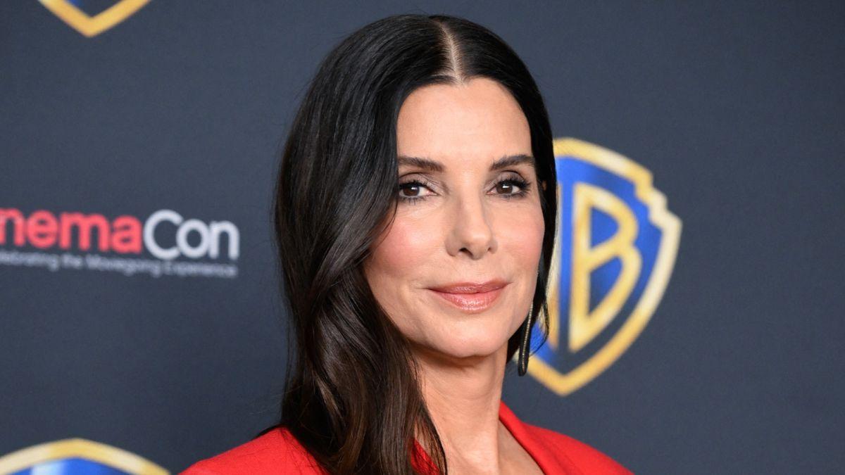pic of Sandra Bullock.