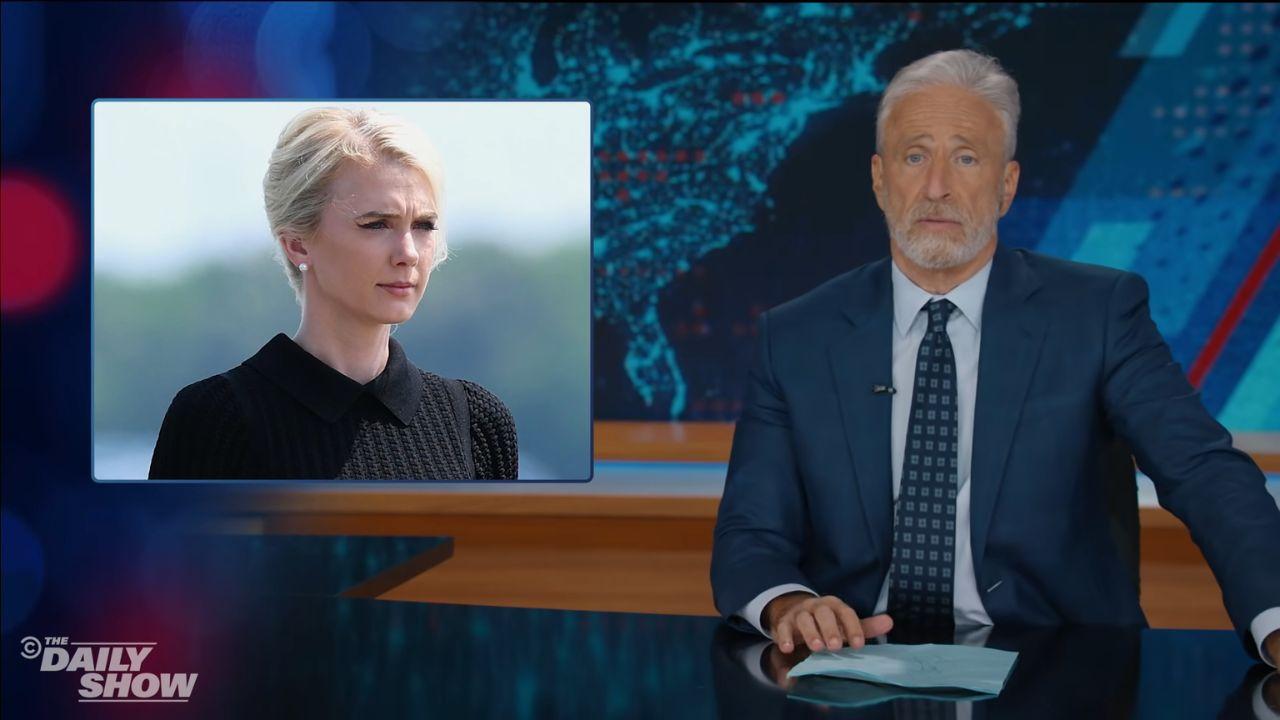 Image of He described Harp as a single conduit through whom the outside world is filtered before reaching Trump, and noted reports she had repeatedly declined to obtain security clearances.