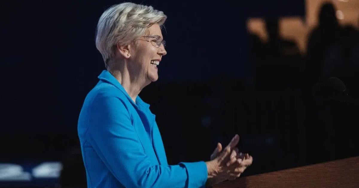photo of Elizabeth Warren was ridiculed in online comments for not landing 'Indian style' like a true Native American would have
