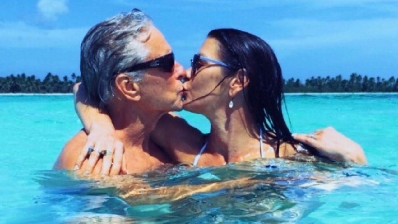 Image of Michael Douglas and Catherine Zeta-Jones. 