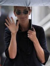 2009__07__jrob1 169×225.jpg