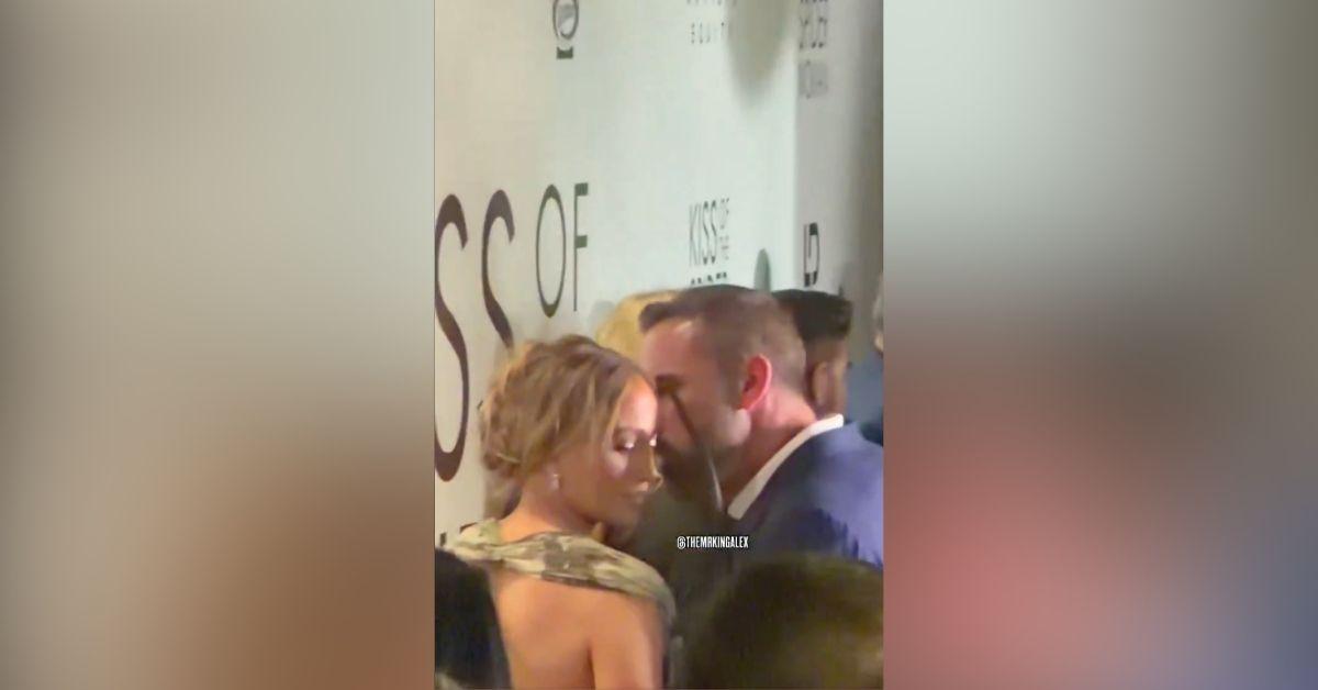 image of Jennifer Lopez and Ben Affleck looked friendly at the 'Kiss of the Spider Woman' premiere.