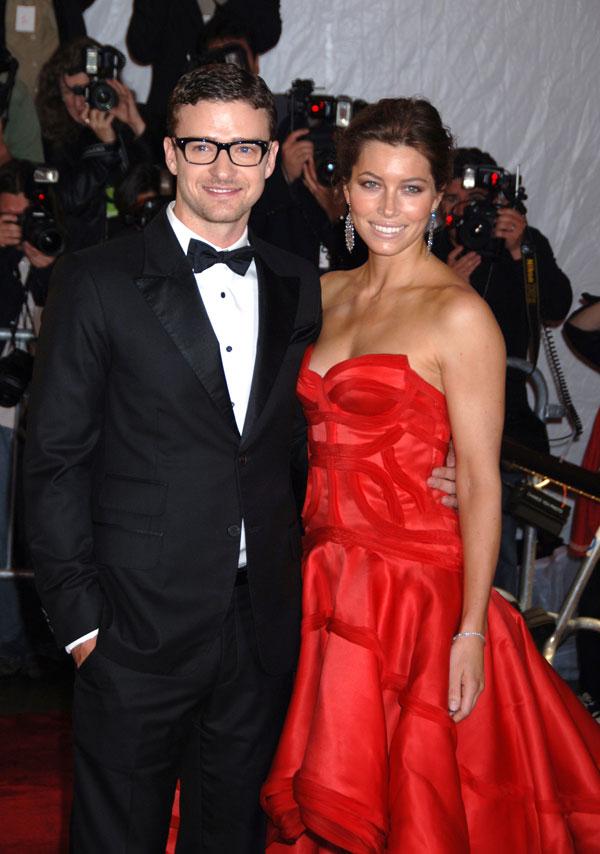 Jessica biel pregnant baby body justin timberlake splash