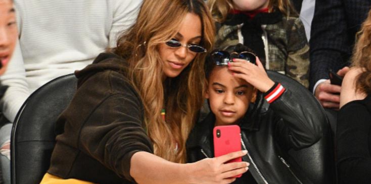 Beyoncé's Daughter Blue Ivy Carter Already Has Her Own Stylist And ...