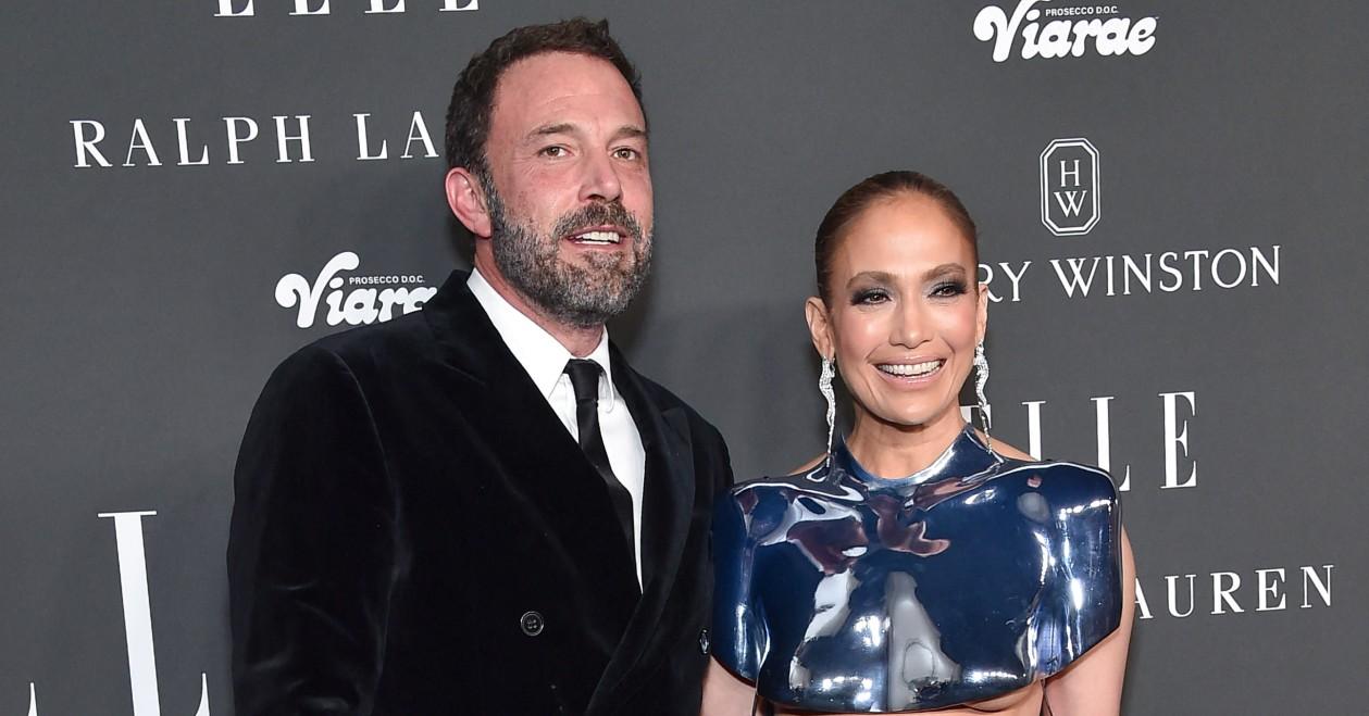 ben affleck reunites exes jennifer lopez jennifer garner kids school play