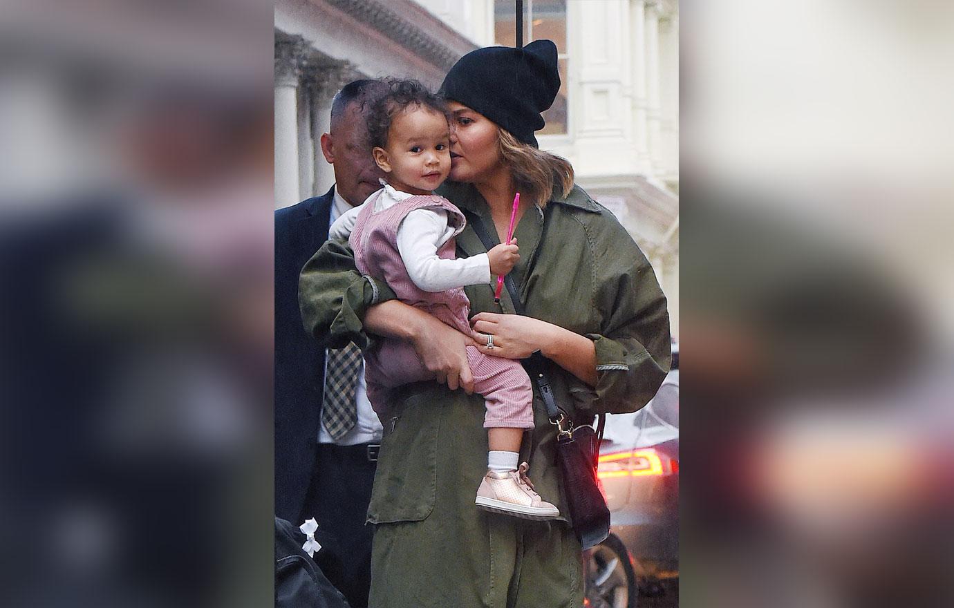 Pregnant Chrissy Teigen and daughter Luna shopping at &#8220;The Webster&#8221; in SoHo on a rainy day out in NYC