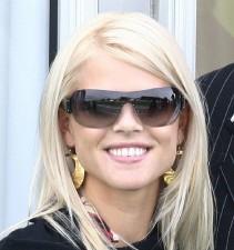 2010__01__elinnordegren2 211&#215;225.jpg