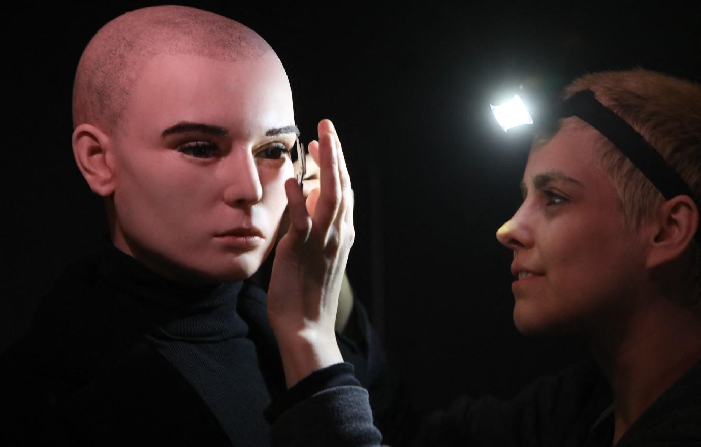 sinead oconnor awful wax figure removed museum intense backlash photos