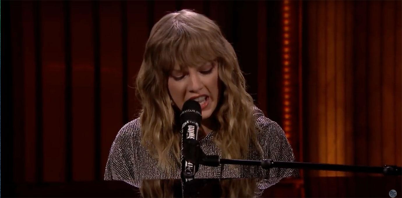 Taylor Swift Performs Jimmy Fallon Emotional New Years Day