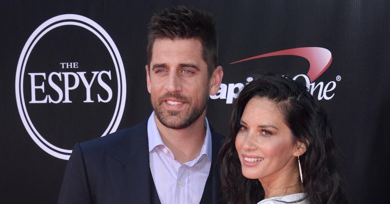 aaron rodgers irritated brother jordan aired out family issues bachelorette