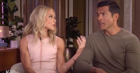 Photo of Kelly Ripa and Mark Consuelos