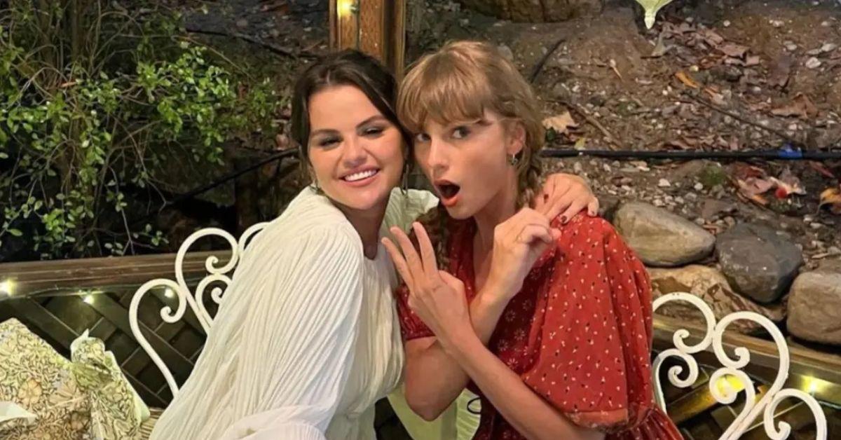 Photo of Selena Gomez and Taylor Swift