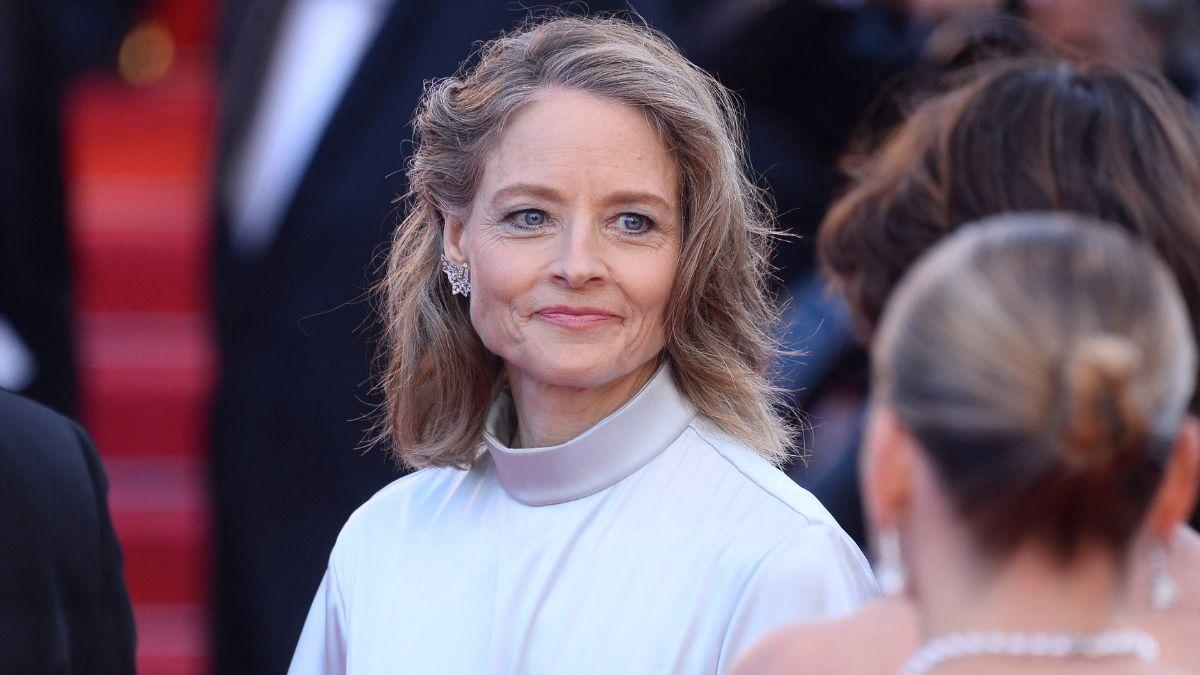 Image of Jodie Foster acknowledged AI can be useful for pre-visualization and storyboarding during filmmaking.