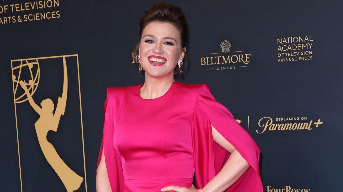 photo of Kelly Clarkson. 