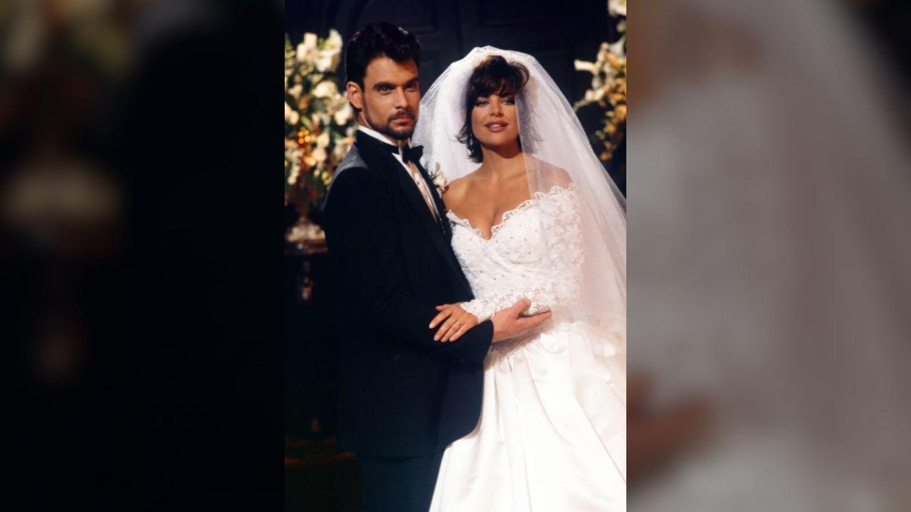 Photo of 'RHOBH' star Lisa Rinna claimed Robert Kelker-Kelly was 'horrible' to her when they worked together on 'Days of Our Lives.'