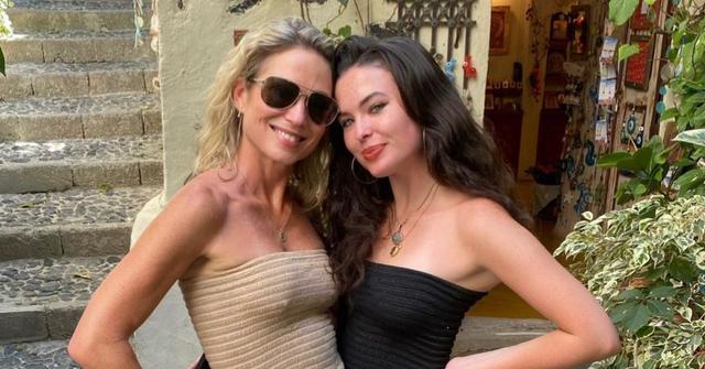 amy robachs daughters unseen photos continues search new job